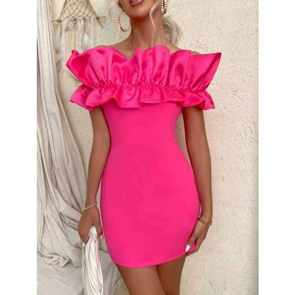 Pink Statement Ruffle Detail of the shoulder Bodycon Mini Dress - Picture 10 of 11